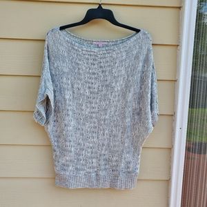 ROMEO & JULIET, couture women  top sz  M.